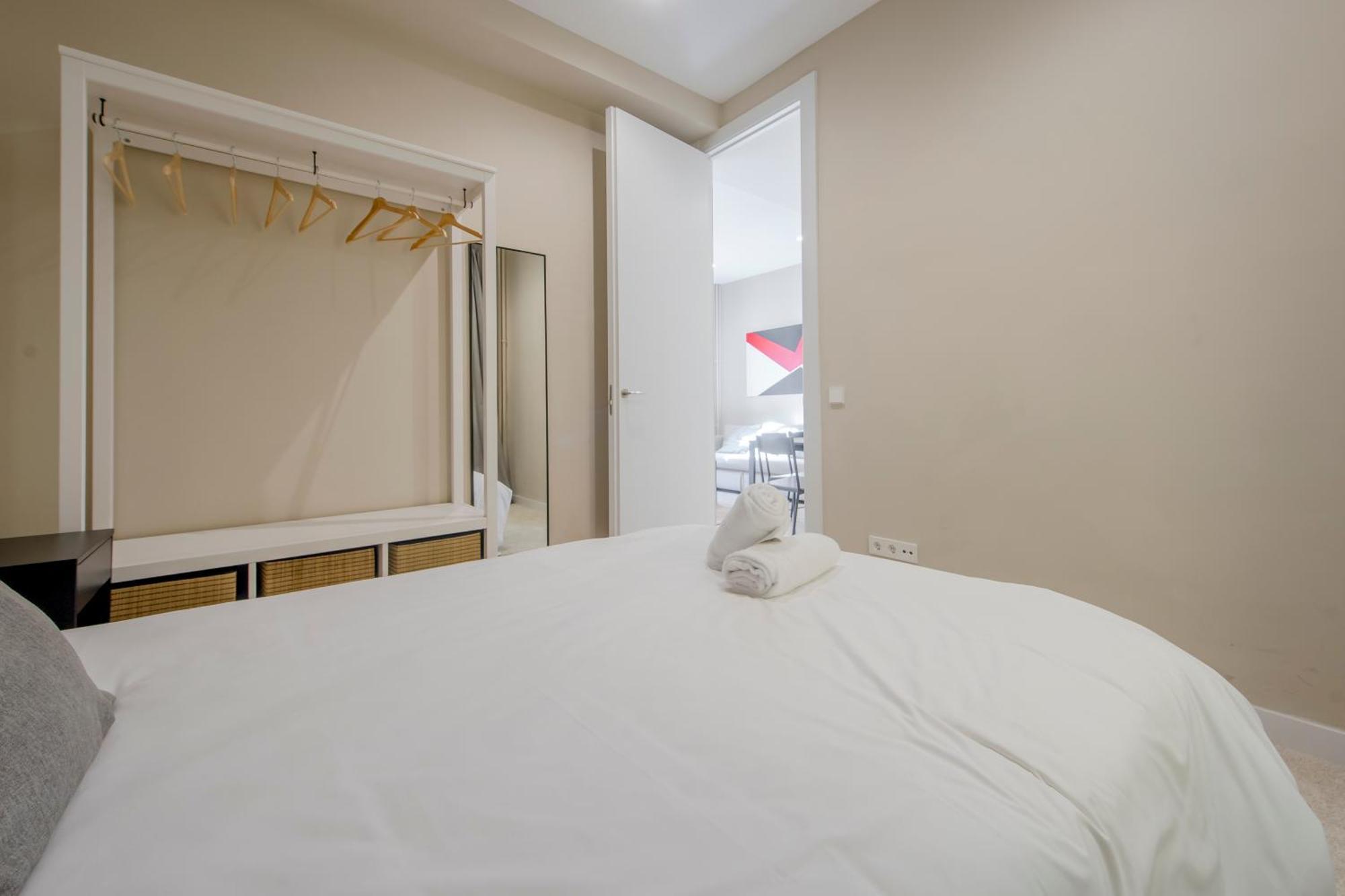 Downtown Apt Para 7Pax La Latina,Centro De Madrid Ngoại thất bức ảnh