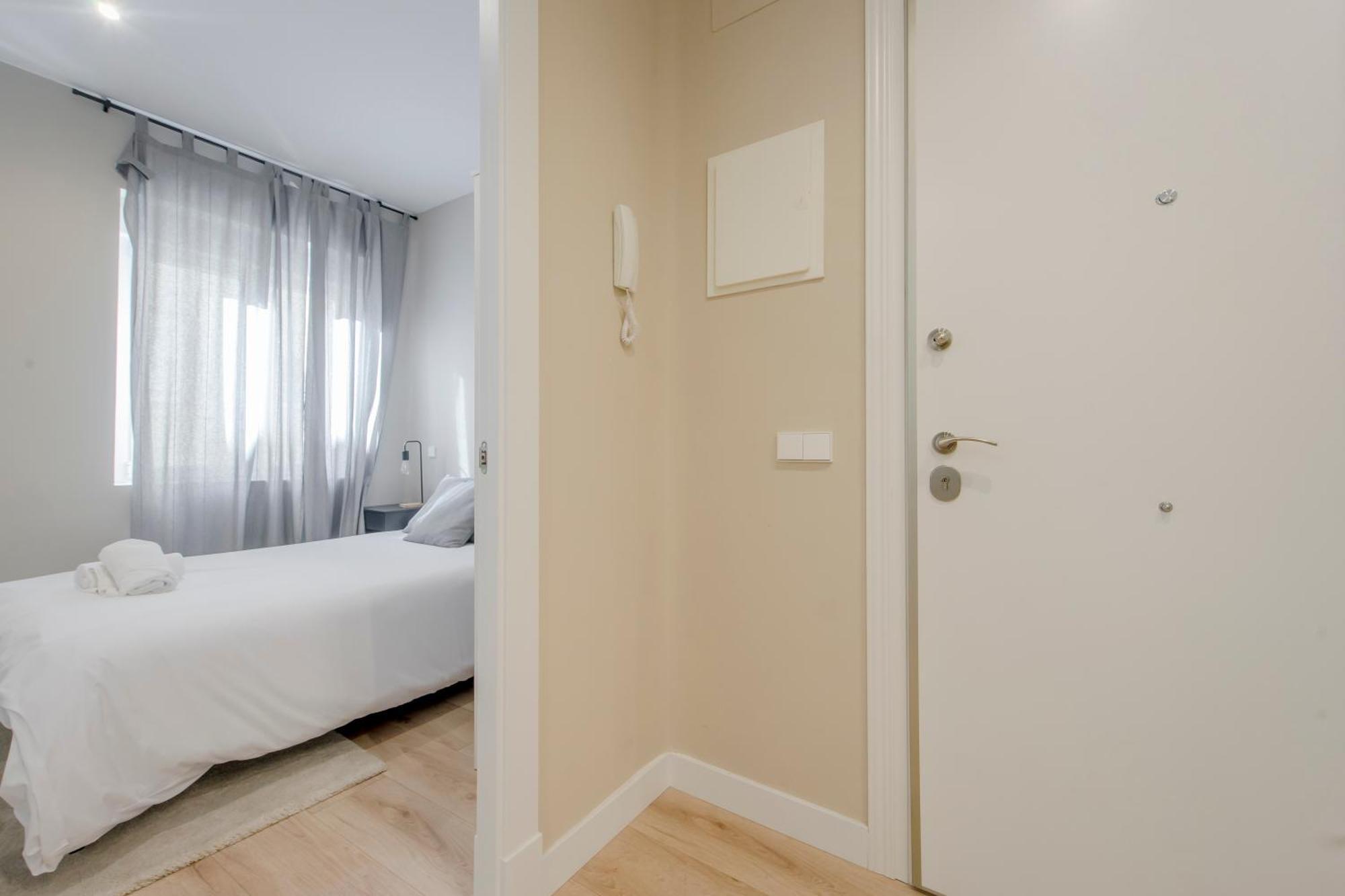 Downtown Apt Para 7Pax La Latina,Centro De Madrid Ngoại thất bức ảnh
